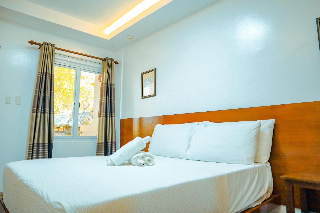 Youhan Beach Resort Сан-Антоніо Екстер'єр фото